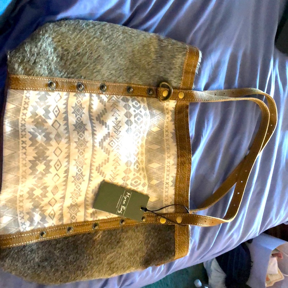 Myra tote bag with calf hair